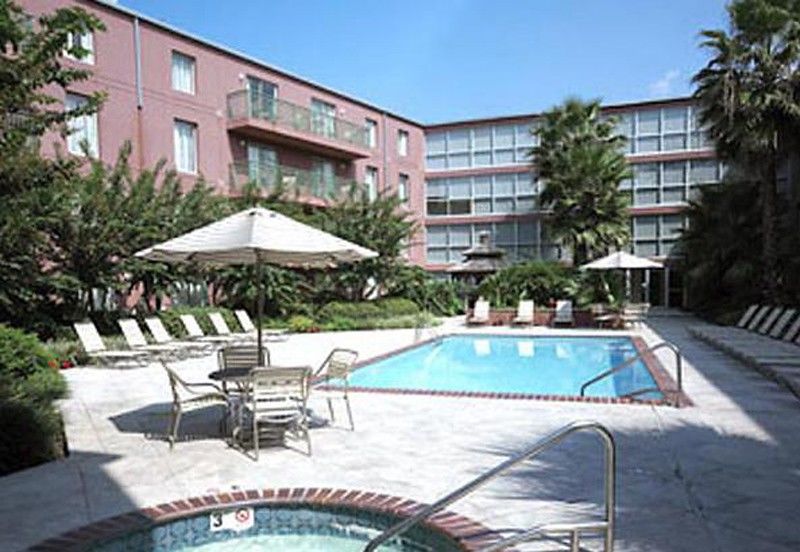 Courtyard By Marriott New Orleans Warehouse Arts District Hotel Exterior foto